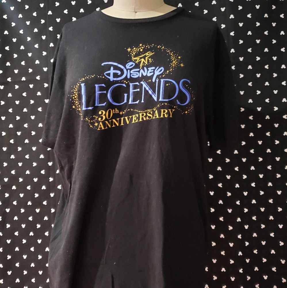 D23 EXPO Disney legends shirt!